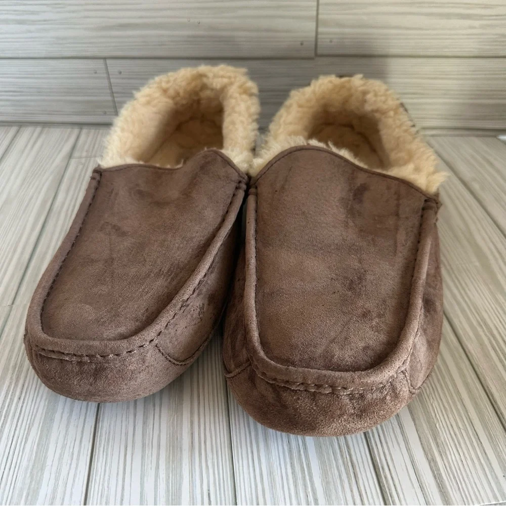 Ugg men’s sleepers
